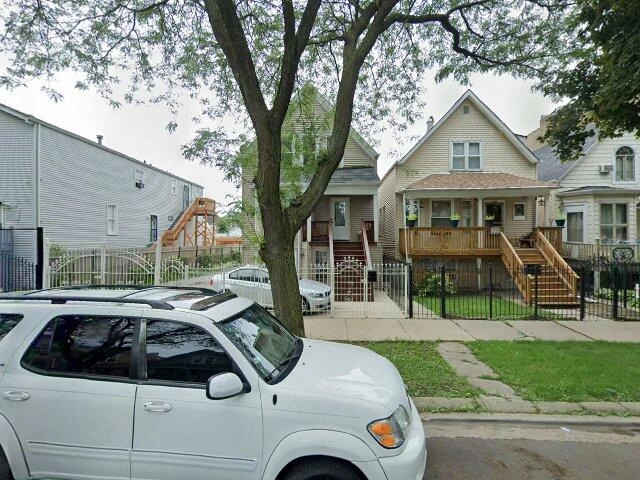 House image located at Chicago, IL 60639
