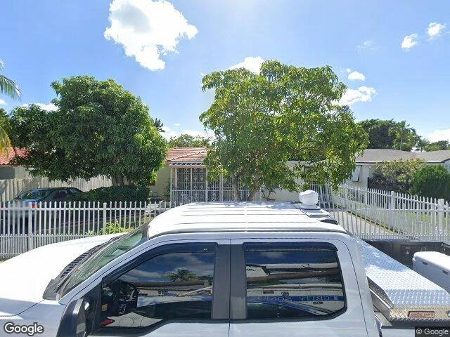 House image located at Miami, FL 33150