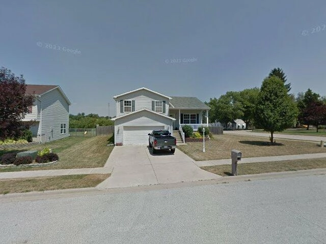 House image located at Creve Coeur, IL 61610