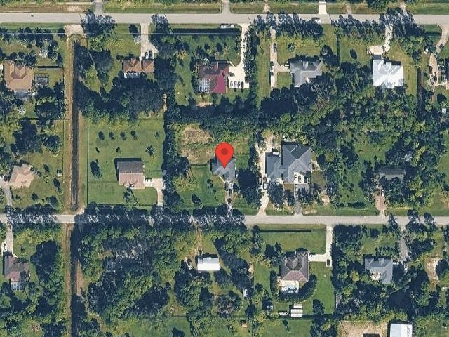 House image located at Loxahatchee, FL 33470