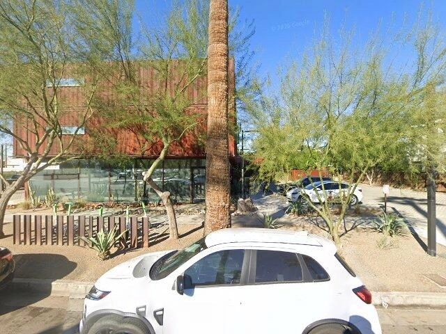 House image located at Pekin, IL 61554