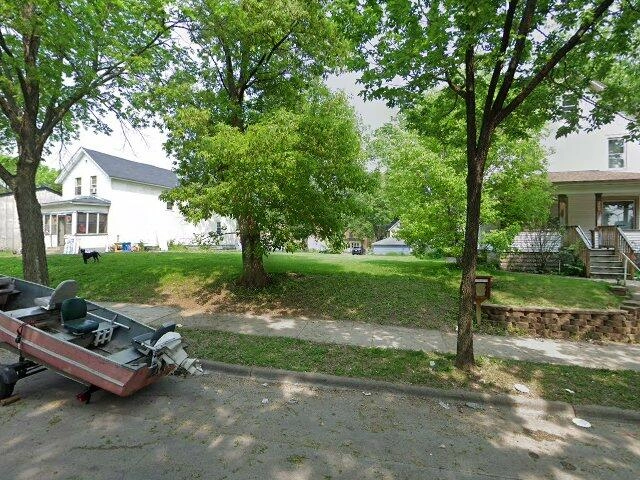 House image located at Minneapolis, MN 55411