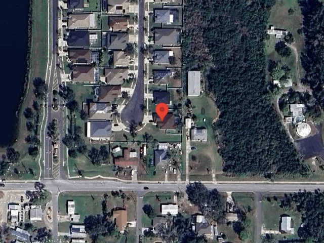 House image located at Ruskin, FL 33570