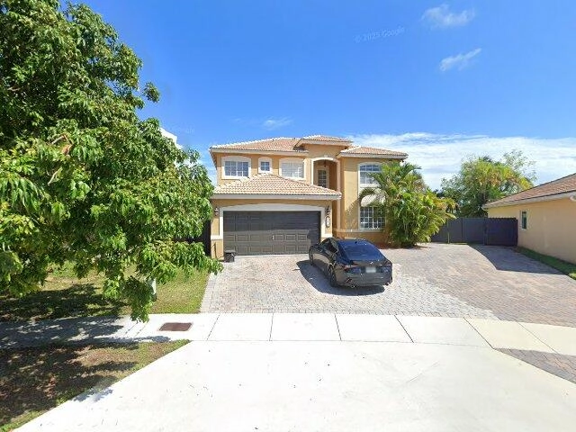 House image located at Miami, FL 33189