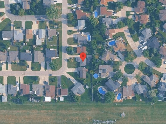 House image located at New Albany, IN 47150