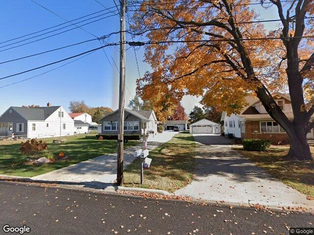 House image located at Peoria, IL 61607