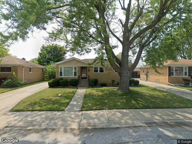 House image located at South Holland, IL 60473