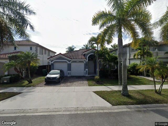 House image located at Miami, FL 33193
