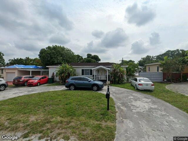 House image located at Miami, FL 33168