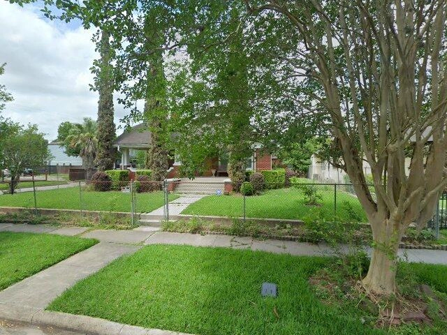 House image located at Houston, TX 77023