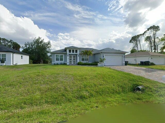 House image located at North Port, FL 34287