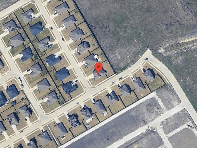 House image located at Waxahachie, TX 75165
