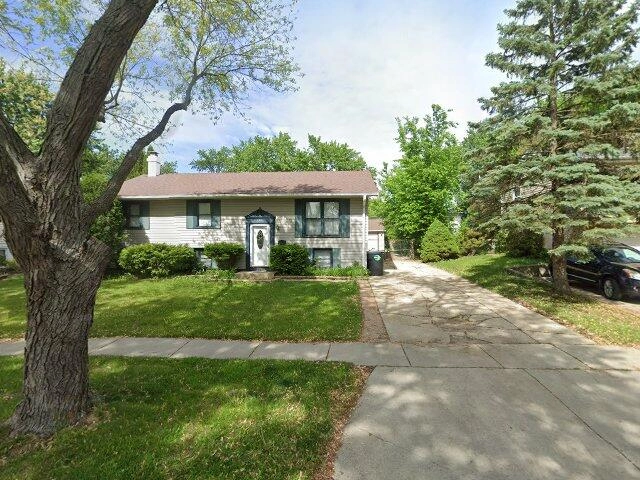 House image located at Streamwood, IL 60107