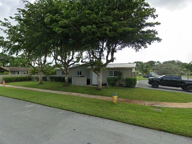 House image located at Hollywood, FL 33024