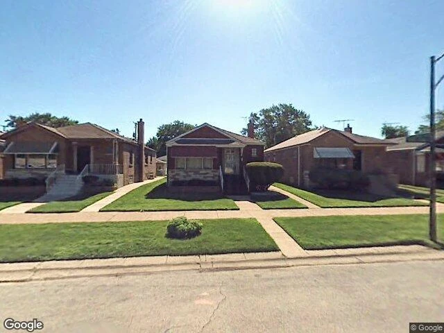 House image located at Chicago, IL 60628