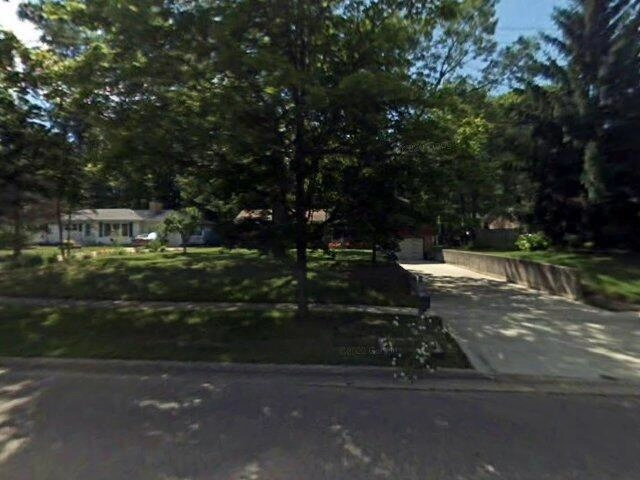 House image located at Midland, MI 48640