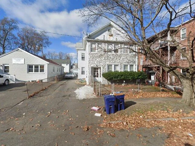 House image located at Holyoke, MA 01040