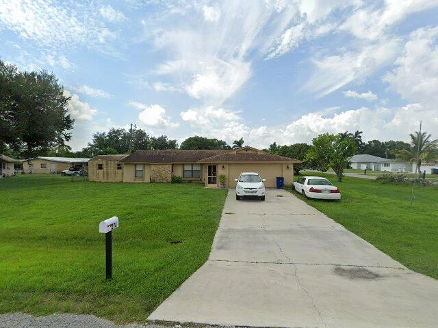 House image located at Fort Myers, FL 33905
