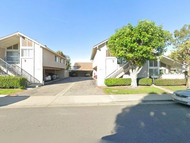 House image located at Huntington Beach, CA 92647