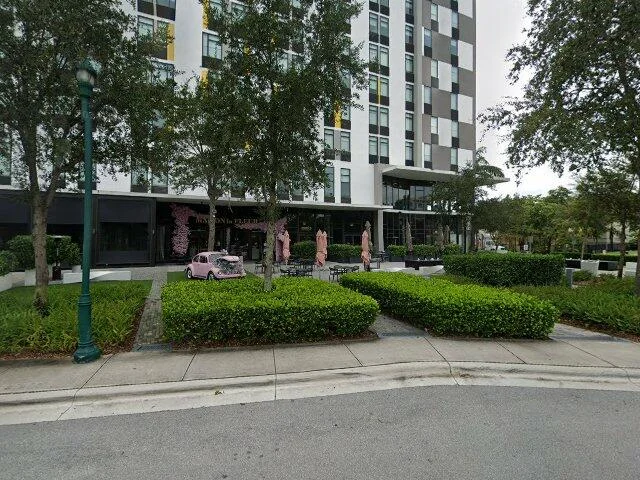 House image located at Miami, FL 33180