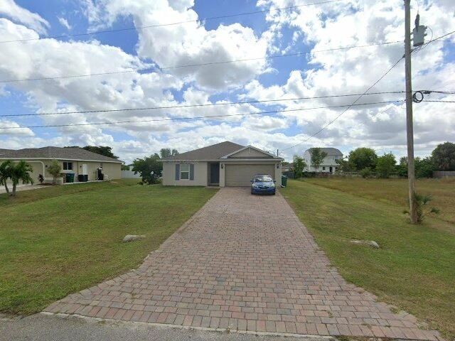 House image located at Cape Coral, FL 33909