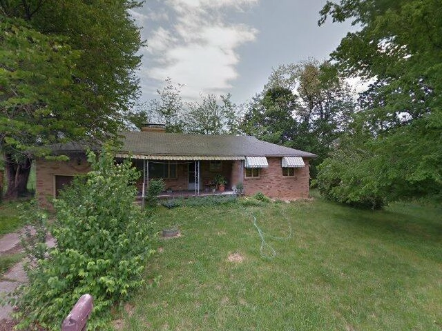 House image located at Alton, IL 62002