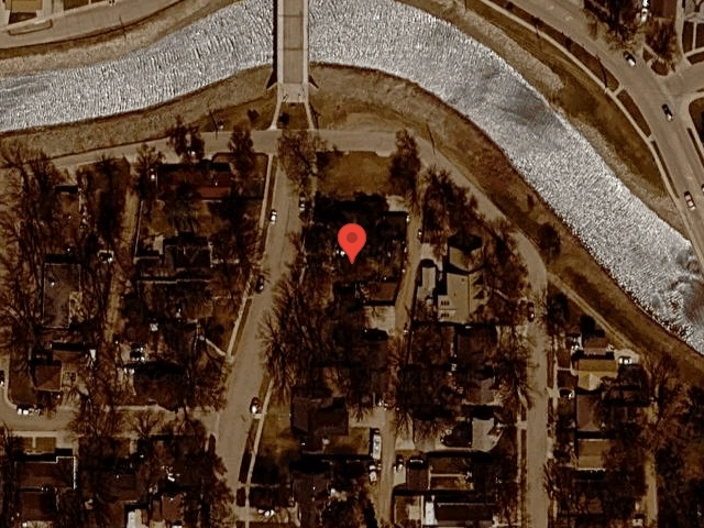 House image located at Minot, ND 58703