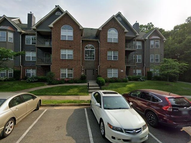 House image located at Fairfax, VA 22033