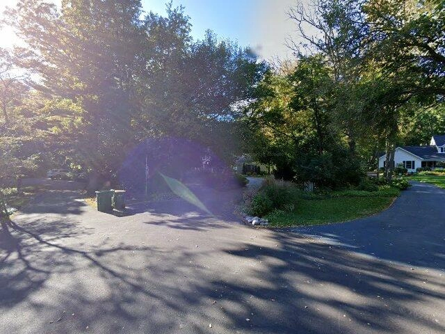 House image located at Saint Charles, IL 60175