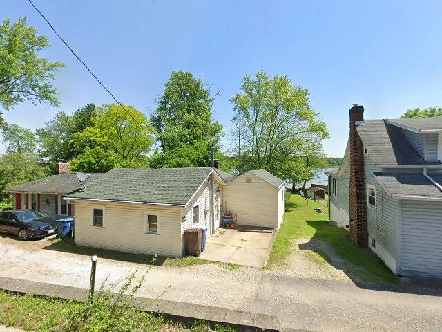 House image located at Akron, OH 44319