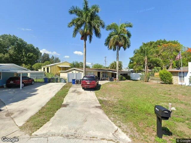 House image located at North Fort Myers, FL 33903