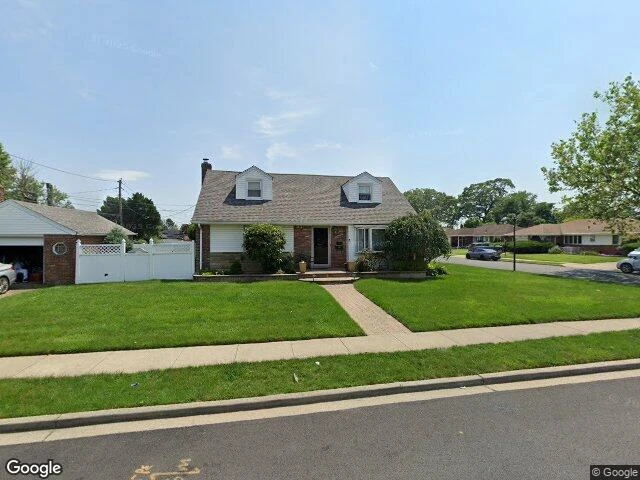 House image located at Baldwin, NY 11510