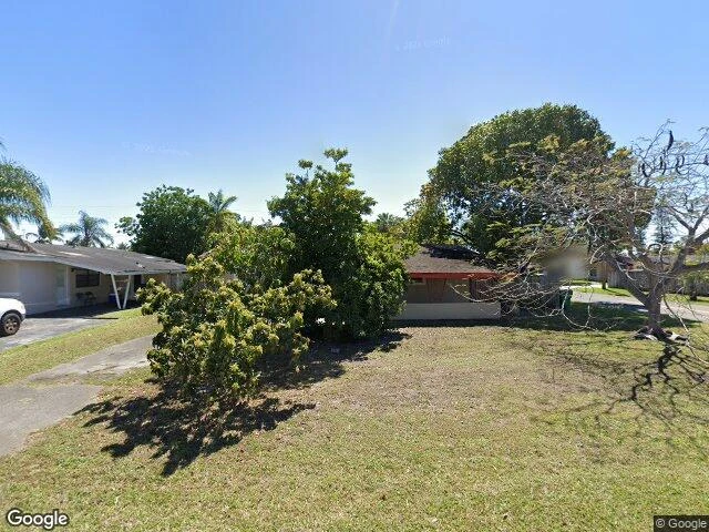 House image located at Hollywood, FL 33023