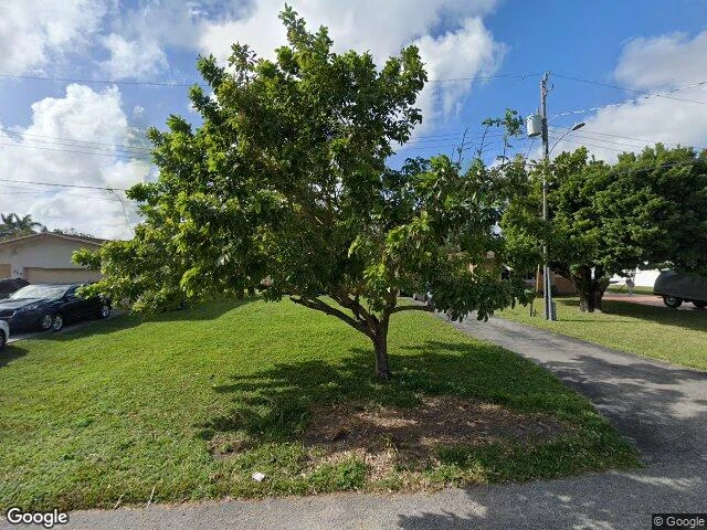 House image located at Hallandale, FL 33009