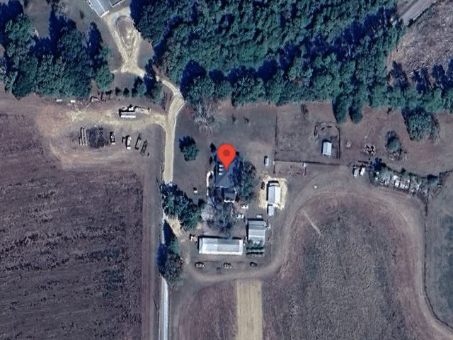 House image located at Defuniak Springs, FL 32433