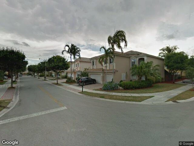 House image located at Miami, FL 33178