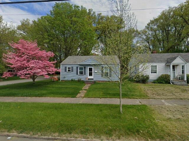 House image located at Akron, OH 44306