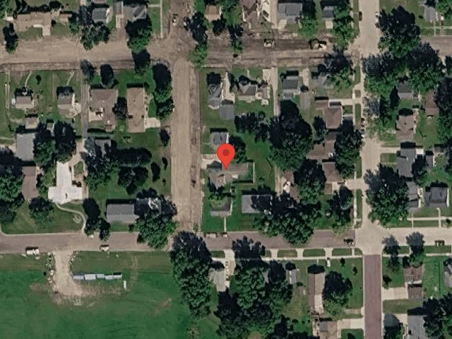 House image located at Blue Earth, MN 56013