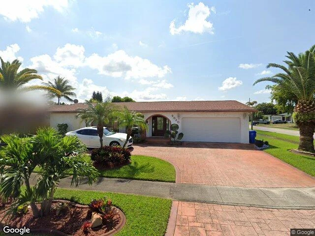 House image located at Hollywood, FL 33024