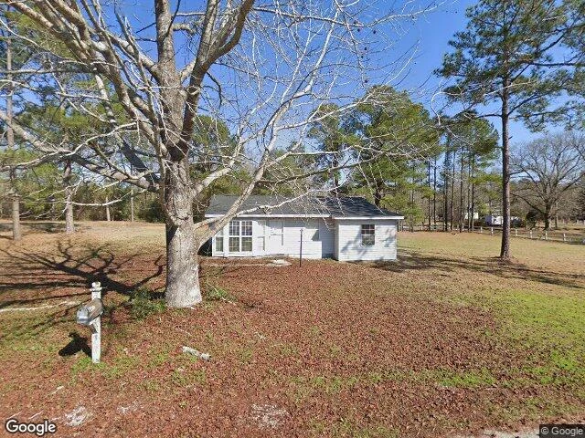 House image located at McDavid, FL 32568