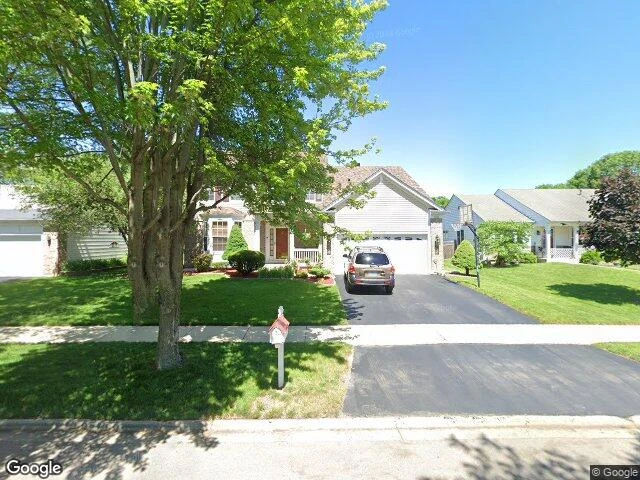 House image located at Aurora, IL 60503