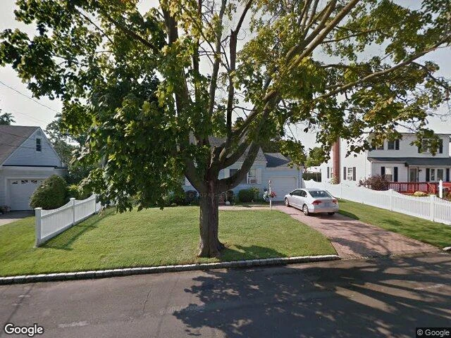 House image located at West Babylon, NY 11704