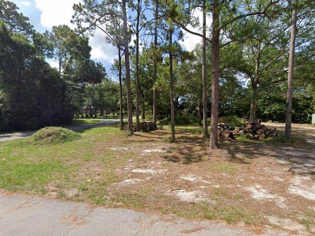 House image located at Milton, FL 32583