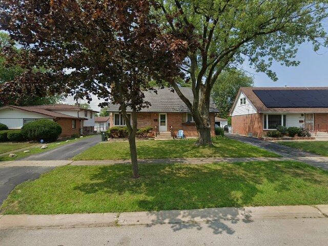 House image located at Country Club Hills, IL 60478