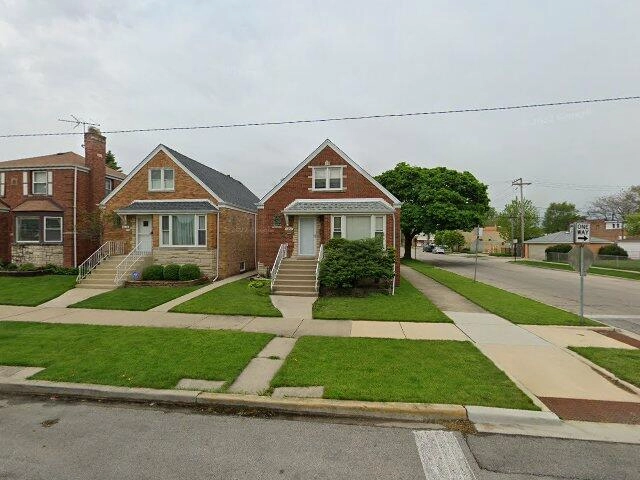 House image located at Chicago, IL 60634