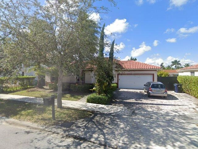 House image located at Miami, FL 33177