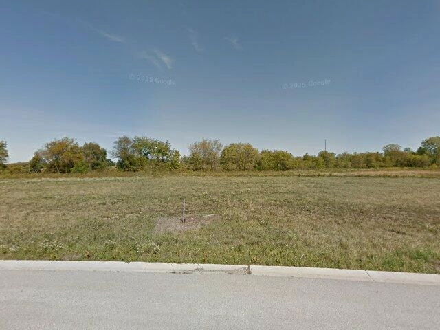 House image located at Elgin, IL 60124