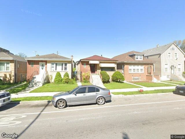 House image located at Chicago, IL 60639