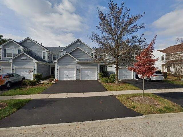 House image located at Lake In The Hills, IL 60156