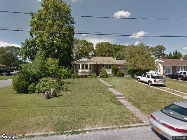 House image located at Islip Terrace, NY 11752